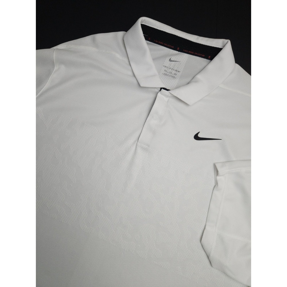 Nike Men's Tiger Woods Collection Dri-Fit ADV Textured Short Sleeve Golf Polo...